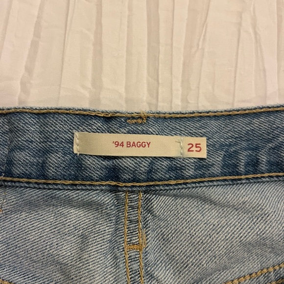 Levi's Light Blue Women's Jeans - Picture 10 of 12